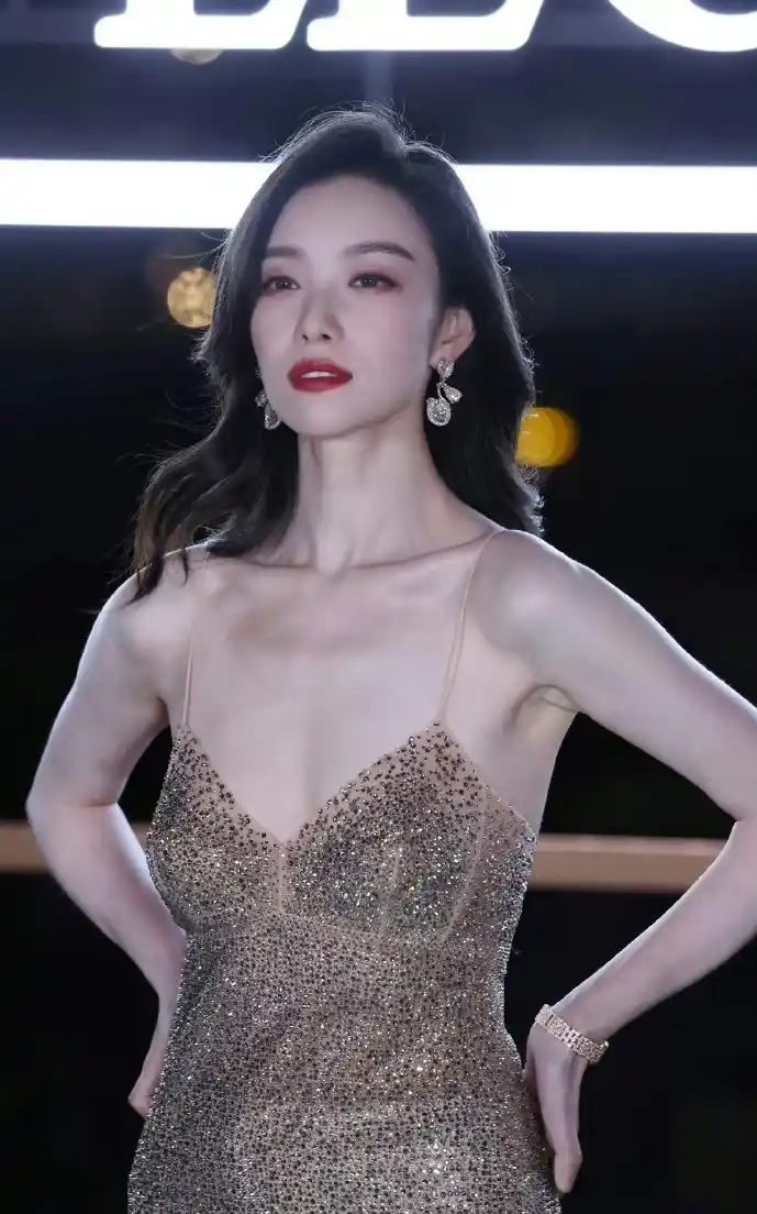 育儿App数据流向示意图